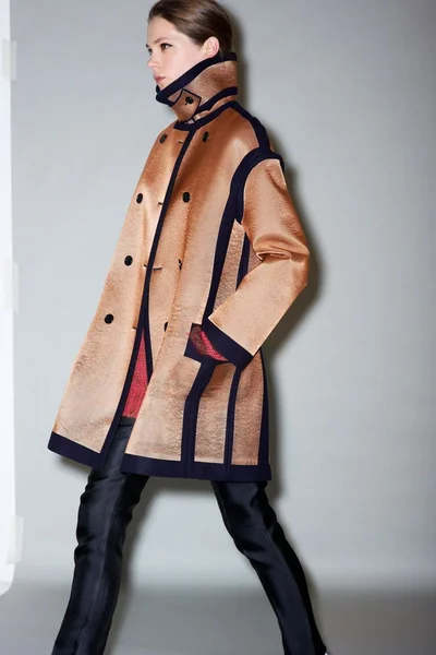 Look 13